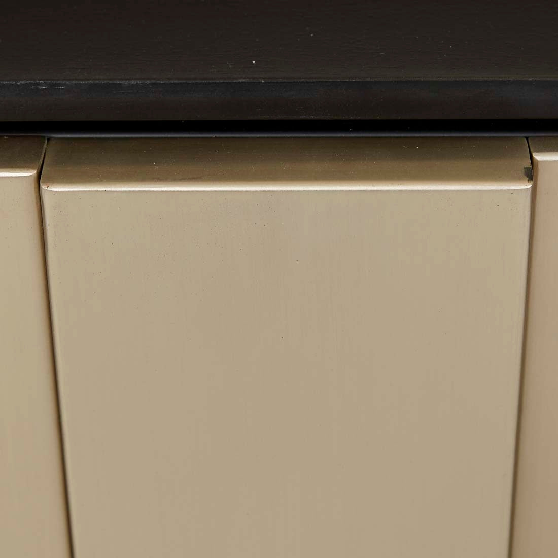 Verona Interval Buffet - Nickel - Sandblasted Black